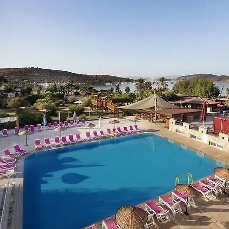 Ladonia Del Mare (adults Only) גומבט