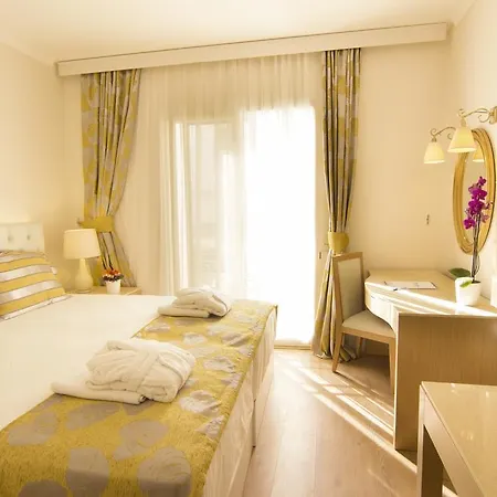 Ladonia Del Mare (adults Only) 4* גומבט
